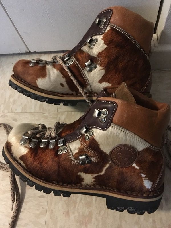 Sz. 9 Vibram Michel Jordi Cow/Leather Ski/Hiking Boots