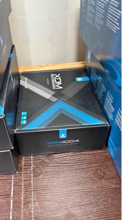 400/4 JL audio marine amp