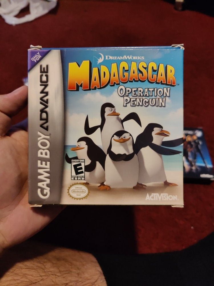 Madagascar: Operation Penguin Game Boy Advance Game - Help Private Escape The Zoo