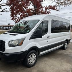 2018 Ford Transit 