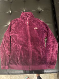 Womans north face size small
