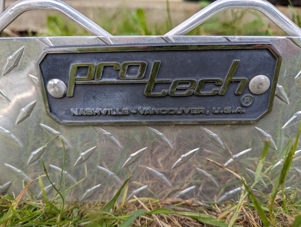 Pro Tech Headache Rack