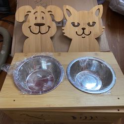 Milo Elevated Pet Bowls New In Box