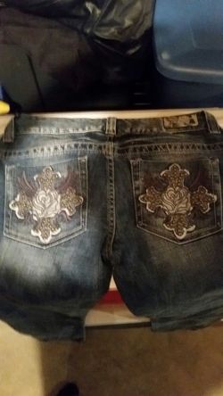 Guess size 30 Daredevil Skinny.