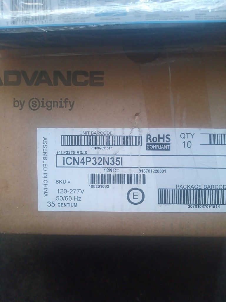 ADVANCE by Signify ..120V to 277V