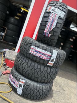 265/65/17 Vendo set de Tires nuevas con 50,000 millas de garantía