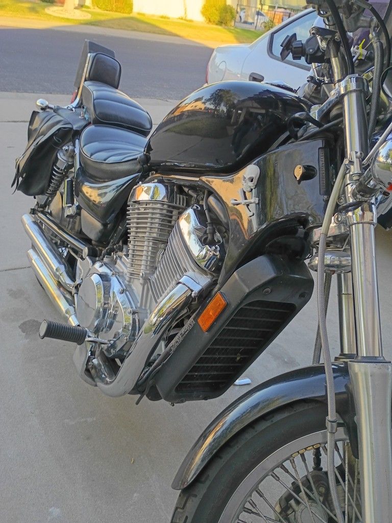 1986 Suzuki intruder