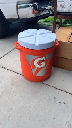 Gatorade Orange Plastic Drink Cooler