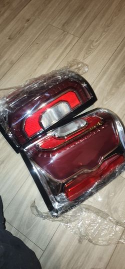 Back Headlights For Gmc Sierra 2016-2018