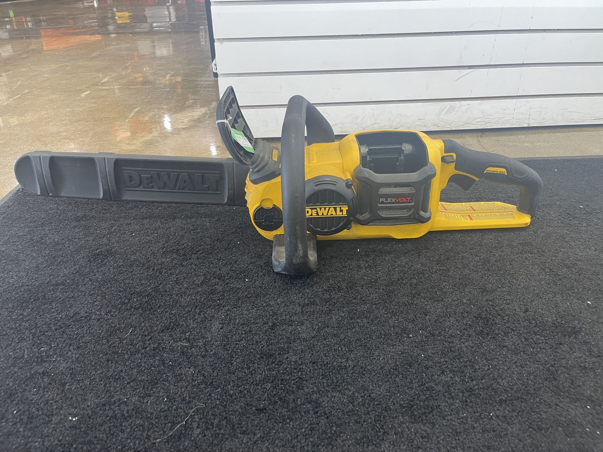 Dewalt Chainsaw DCCS760
