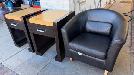 4513 queen ángel ct 89110 huge garage sale from 8am to 5pm