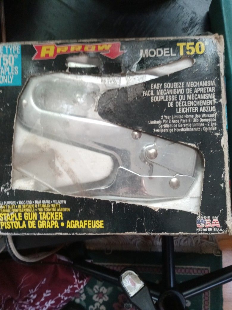 Staple Gun