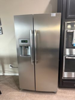 Frigidaire Refrigerator