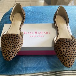 Women’s Flats Size 6.5