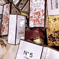 New Perfume 🔌 Never Used