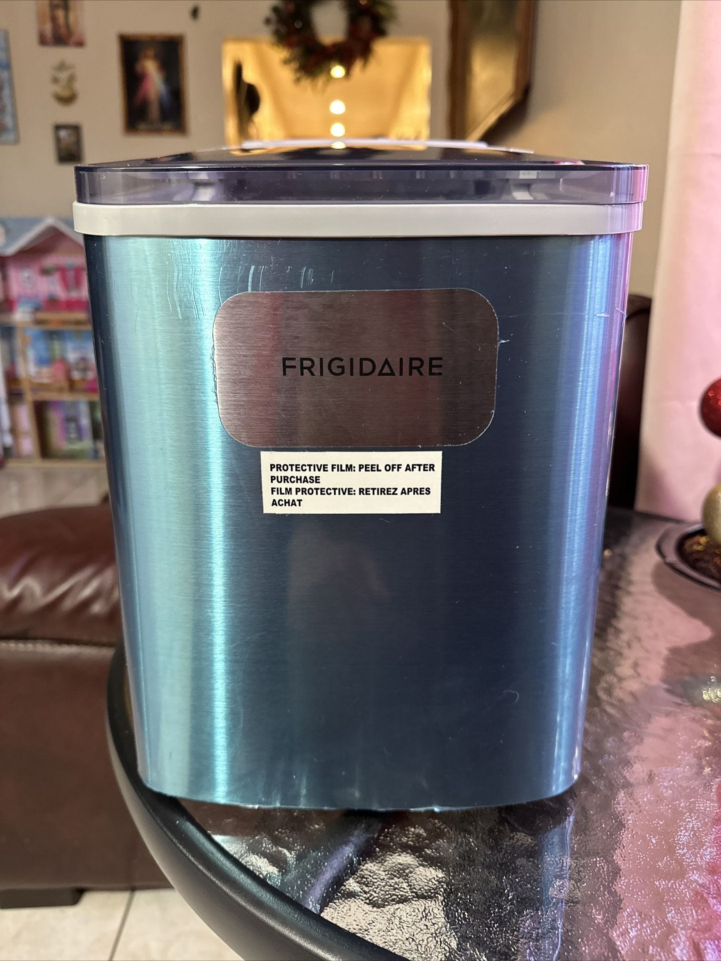 Frigidaire Ice Maker