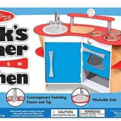Melissa & Doug Cook's Corner Wooden Kitchen

