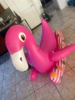 Inflatable Flamingo Pool Float Ride-On