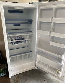 Used Kenmore Elite Upright Freezer, White, 20 cf