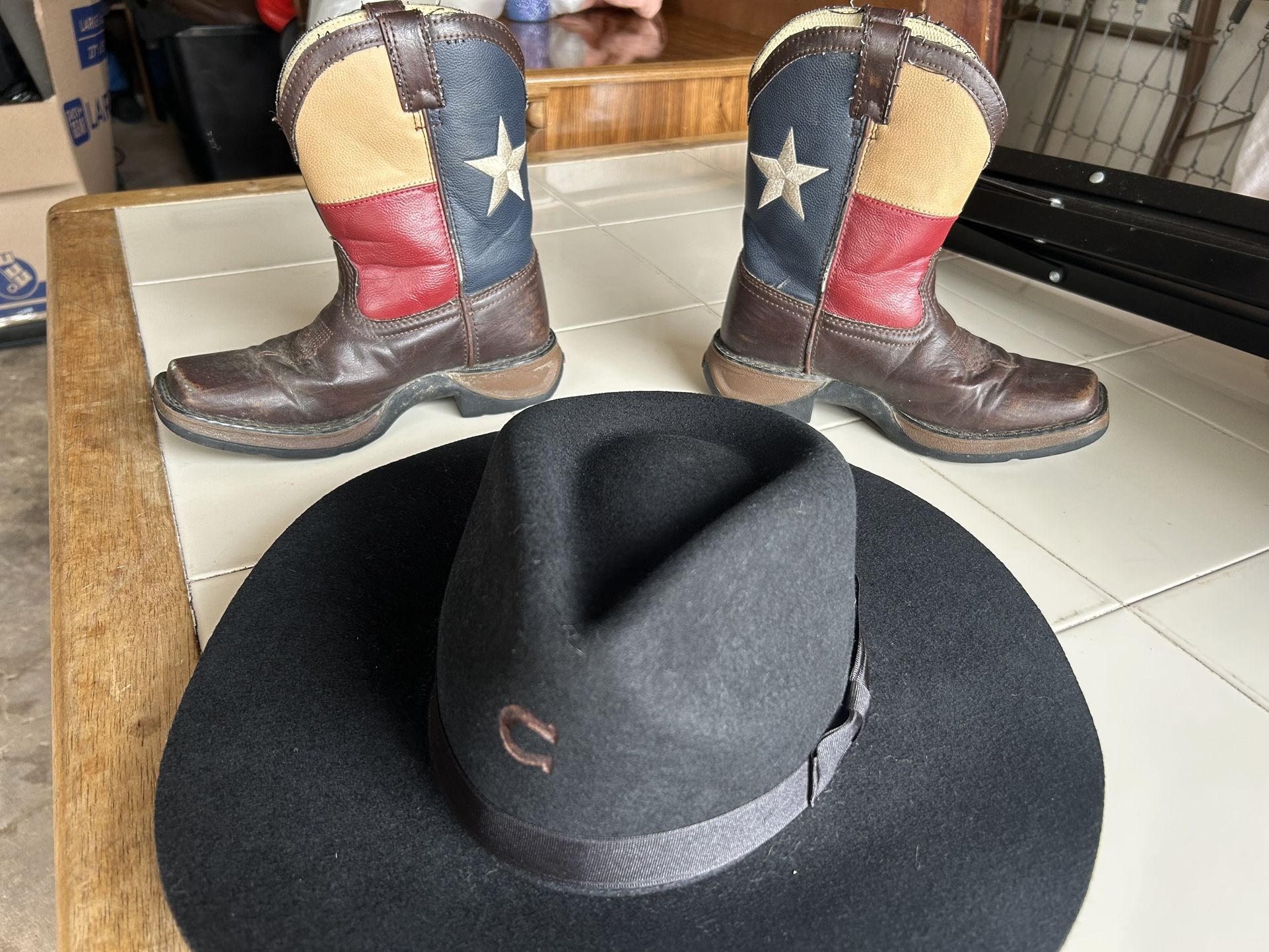 Hat & Boots