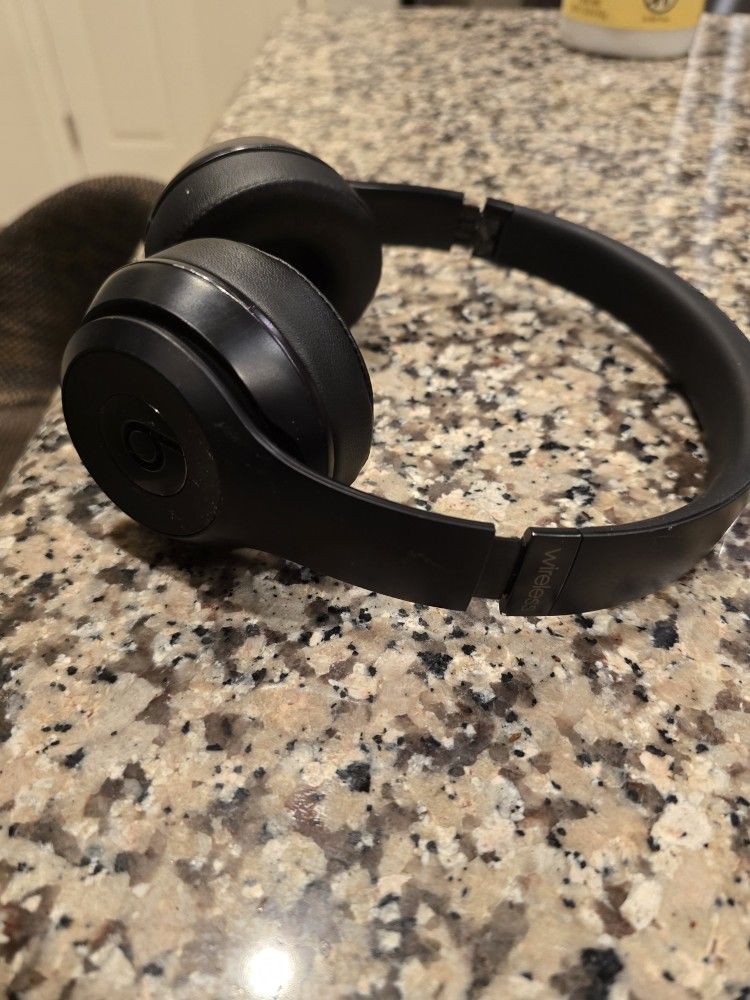 Beats Solo 3