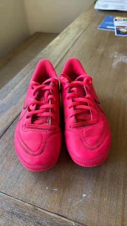 Cleats - Girl Nike Brand
