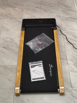 2.5Hp Soozier walking pad/running treadmill.