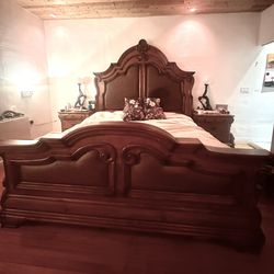 Wood And Leather King Size Bed Frame And Mattress 