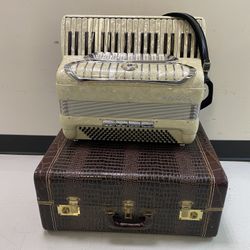 Stradavox piano accordion.  
