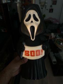 Ghostface Scream Light-Up Halloween Blow Mold