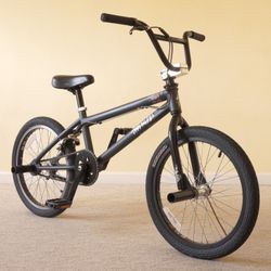 2005 specialized fuse ii 20-inch charcoal bmx bike