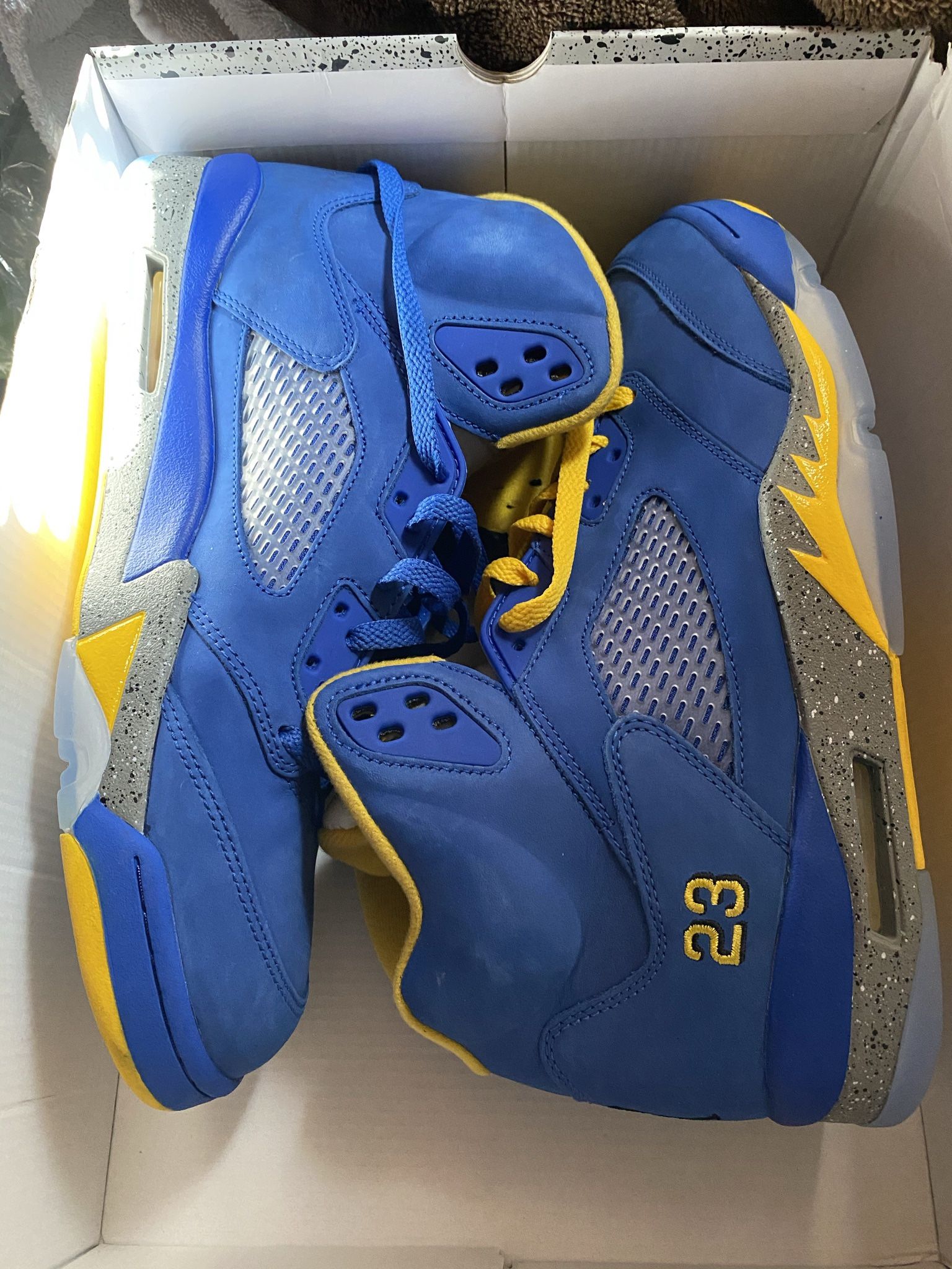 Jordan 5 Laney