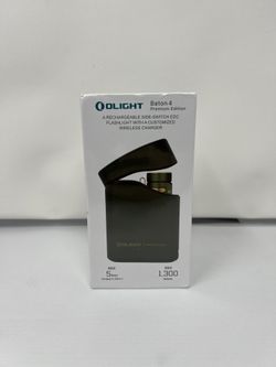 OLIGHT Baton4 Premium Edition EDC Flashlights 1300 Lumens