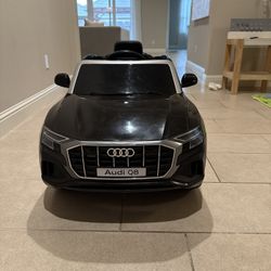 Needs Battery Costway Audi Q8 Kids Toddler  Ride-on Battery Car