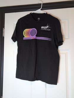 Medium Disney Epcot forever T-shirt