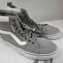 
Vans MTE Filmore SK8 Grey White Faux Fur Womens Hi Tops Size 8.5 Woman