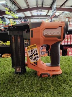 Ridgid 18v Brushless Clean Drive 18GA Brad Nailer