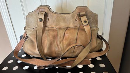 patricia Nash leather purse