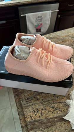 Women’s Pink Flyknit Sneakers