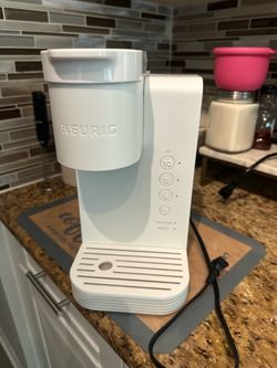 Keurig Single Serve Coffee Maker White