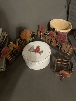 Lot Of Holiday Decorative Items Christmas Candy Bowl And Harvest Pieces