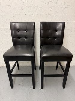 Set of 2 Dark Brown Tufted Bar Stools