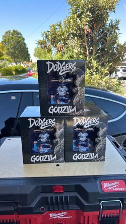 Dodger bobbleheads Godzilla minus Zero
