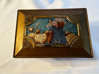 Vintage Ornate Brass-Tone Metal Trinket / Keepsake Box – Pastoral Shepherd & Sheep Scene