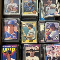 Vintage Sports Cards (1(contact info removed)s) (NBA, MLB, NFL, NHL)