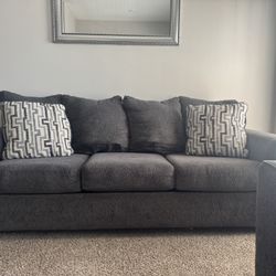 Sofa & Loveseat 