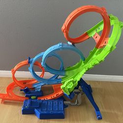 Hot wheels action 4 loop set