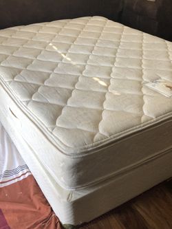 Used full mattress online and box spring
