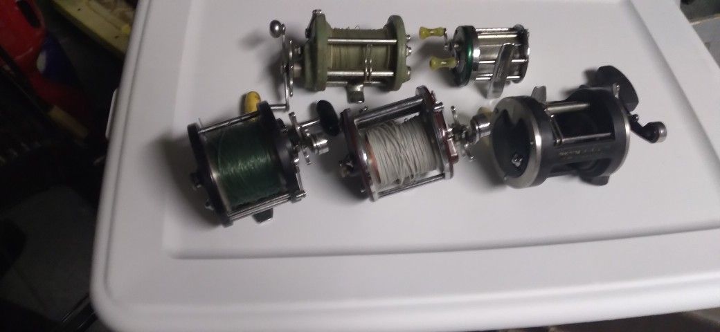 3 PENN 2 SHAKESPEAR REELS