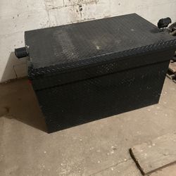 Truck Bed Tool Box 
